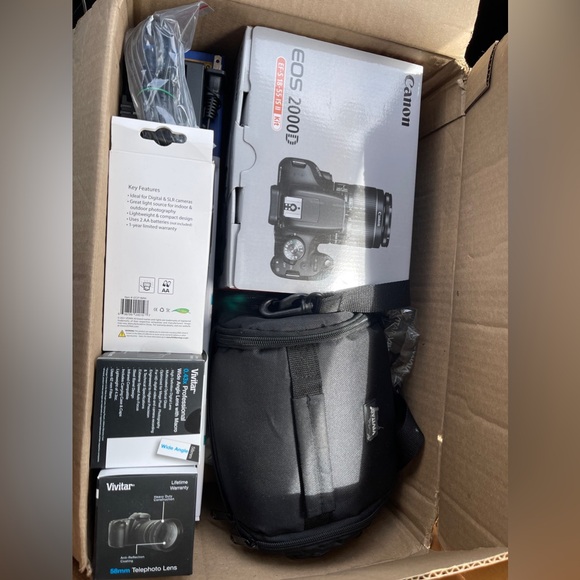 Never used Canon EOS 2000D Camera - Picture 3 of 9